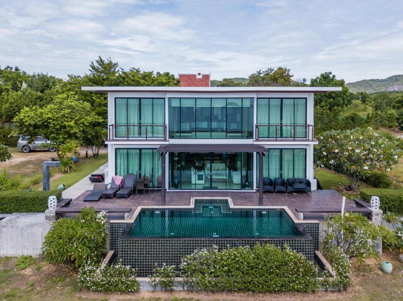 Beachfront Modern 4 Bedroom Pool Villa - Rv Hua Hin Luaran gambar
