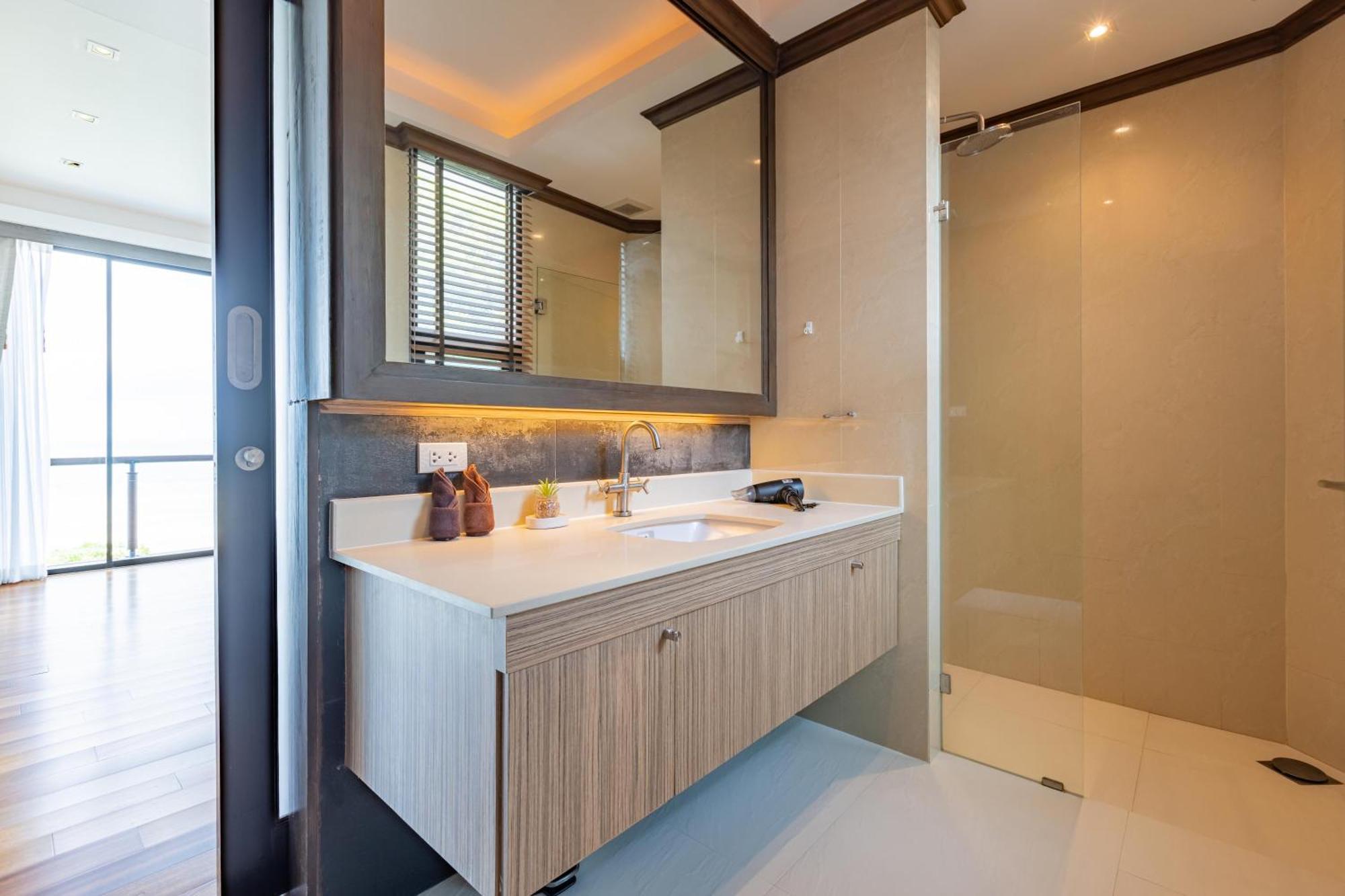 Beachfront Modern 4 Bedroom Pool Villa - Rv Hua Hin Luaran gambar