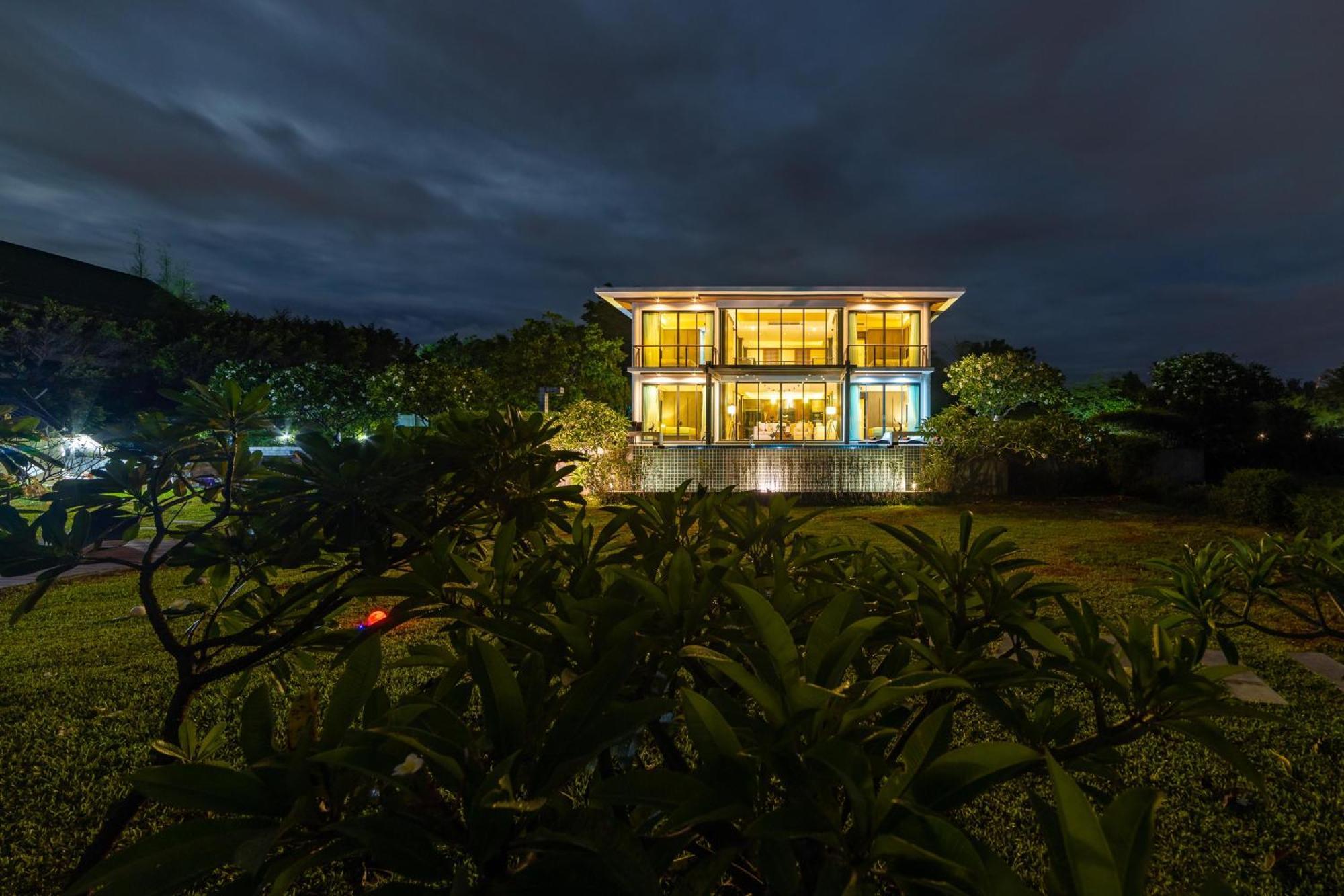 Beachfront Modern 4 Bedroom Pool Villa - Rv Hua Hin Luaran gambar